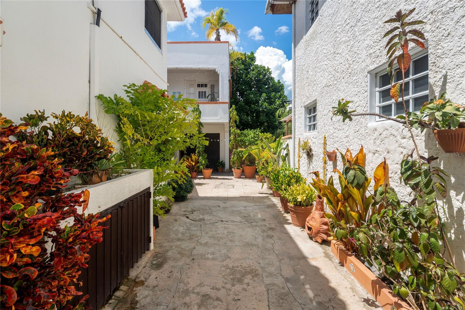 PR9117532 Property Photo