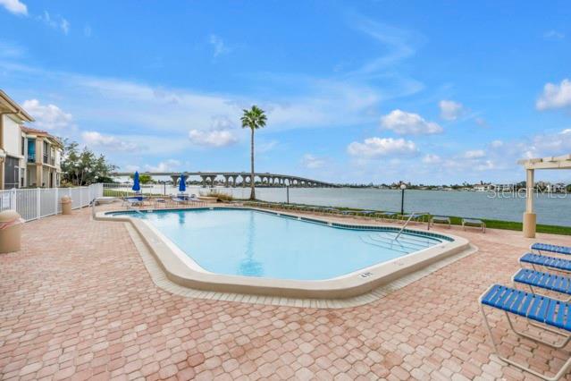 6279 SUN BLVD #304, ST PETERSBURG, FL, 33715