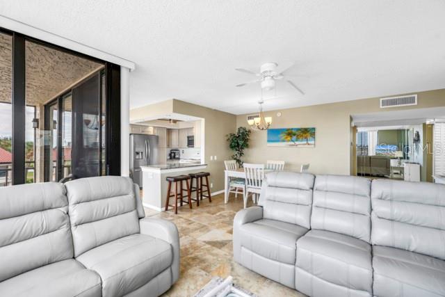 6279 SUN BLVD #304, ST PETERSBURG, FL, 33715