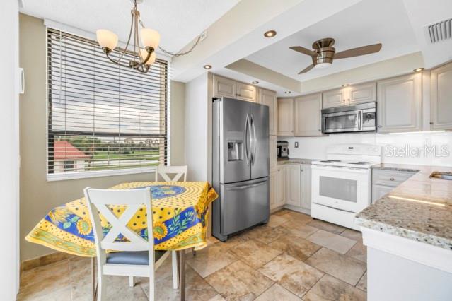 6279 SUN BLVD #304, ST PETERSBURG, FL, 33715