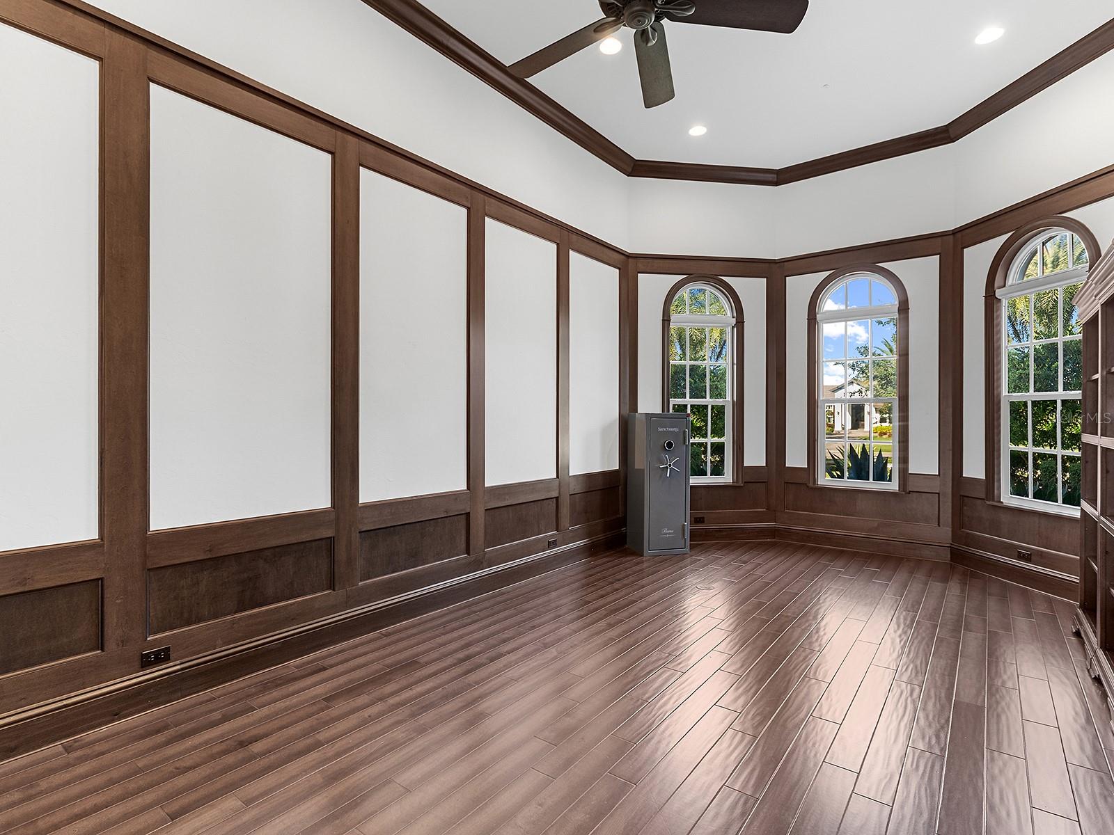 A4672950 Property Photo