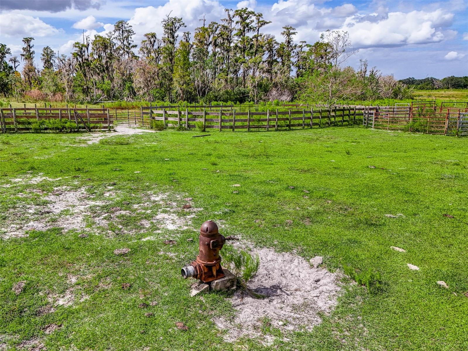 O6362527 Property Photo