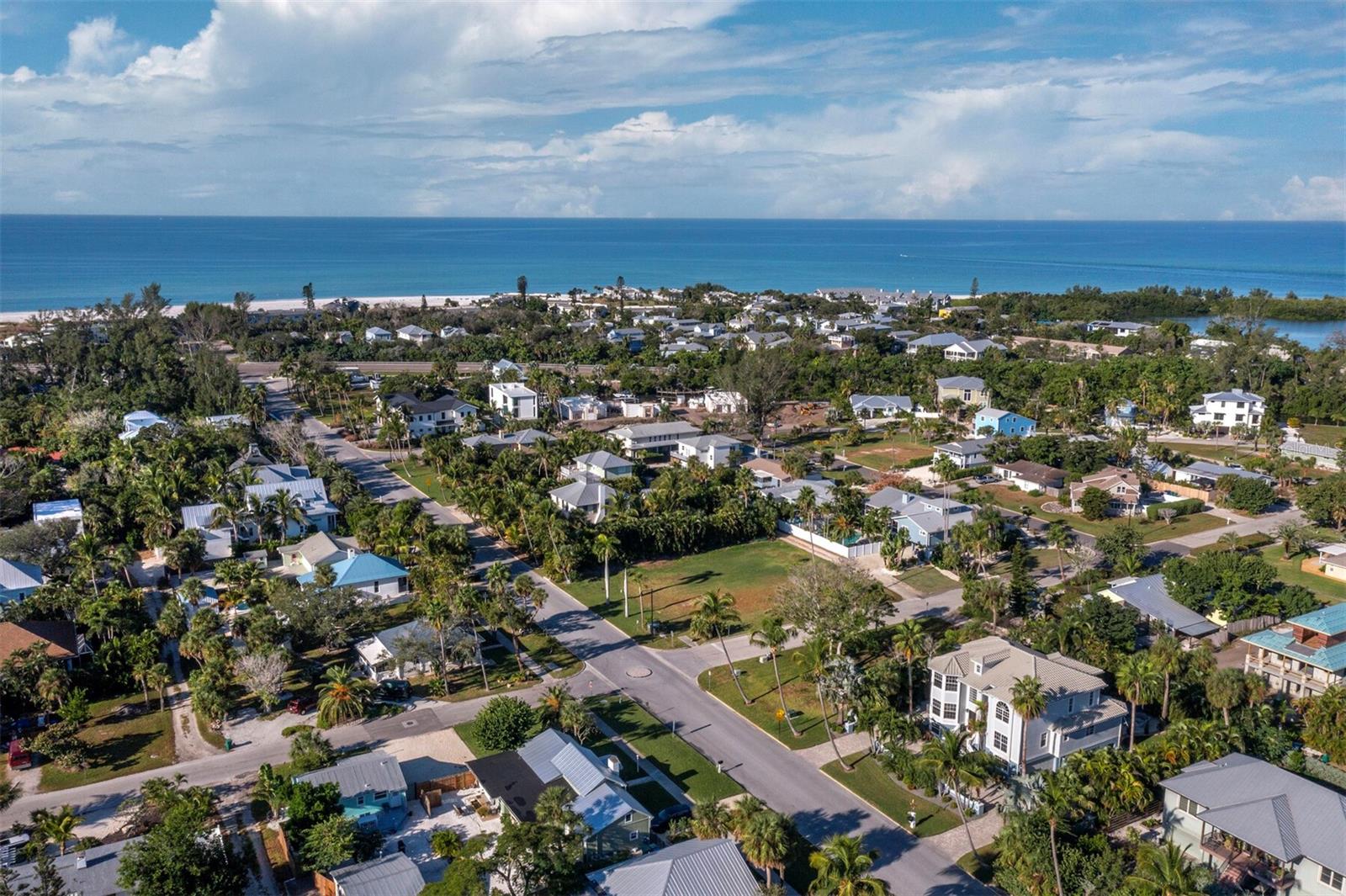 A4672952 Property Photo