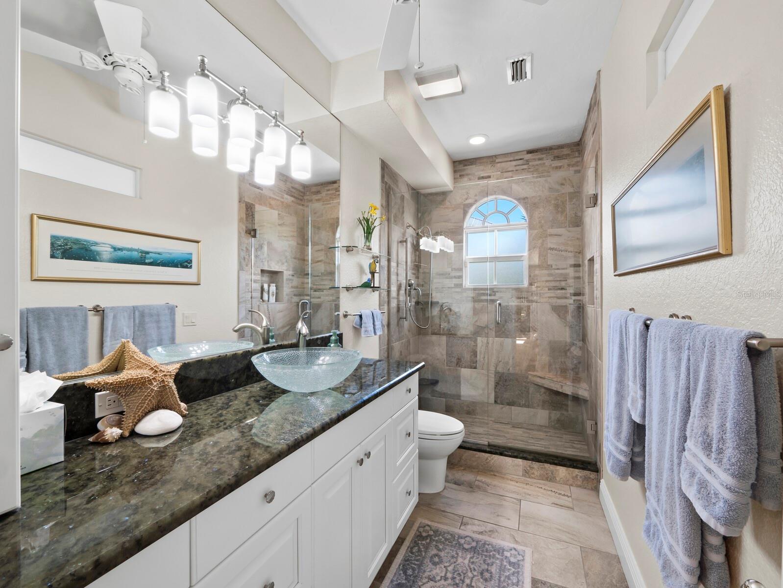 A4672952 Property Photo