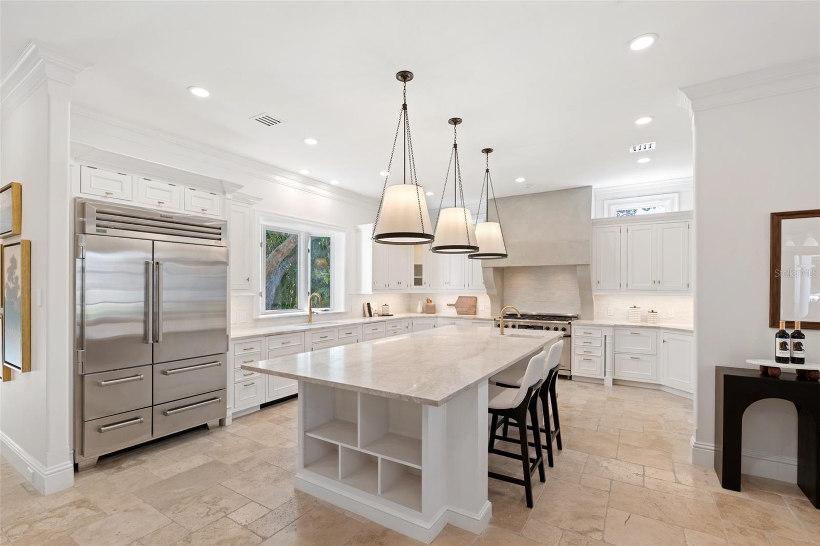 A4672971 Property Photo