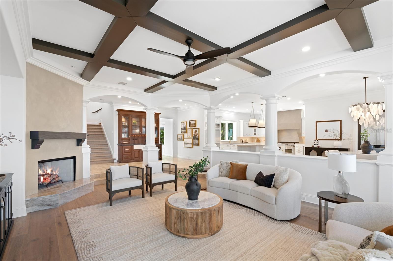 A4672971 Property Photo