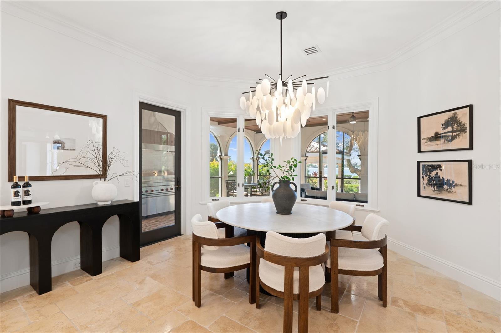 A4672971 Property Photo