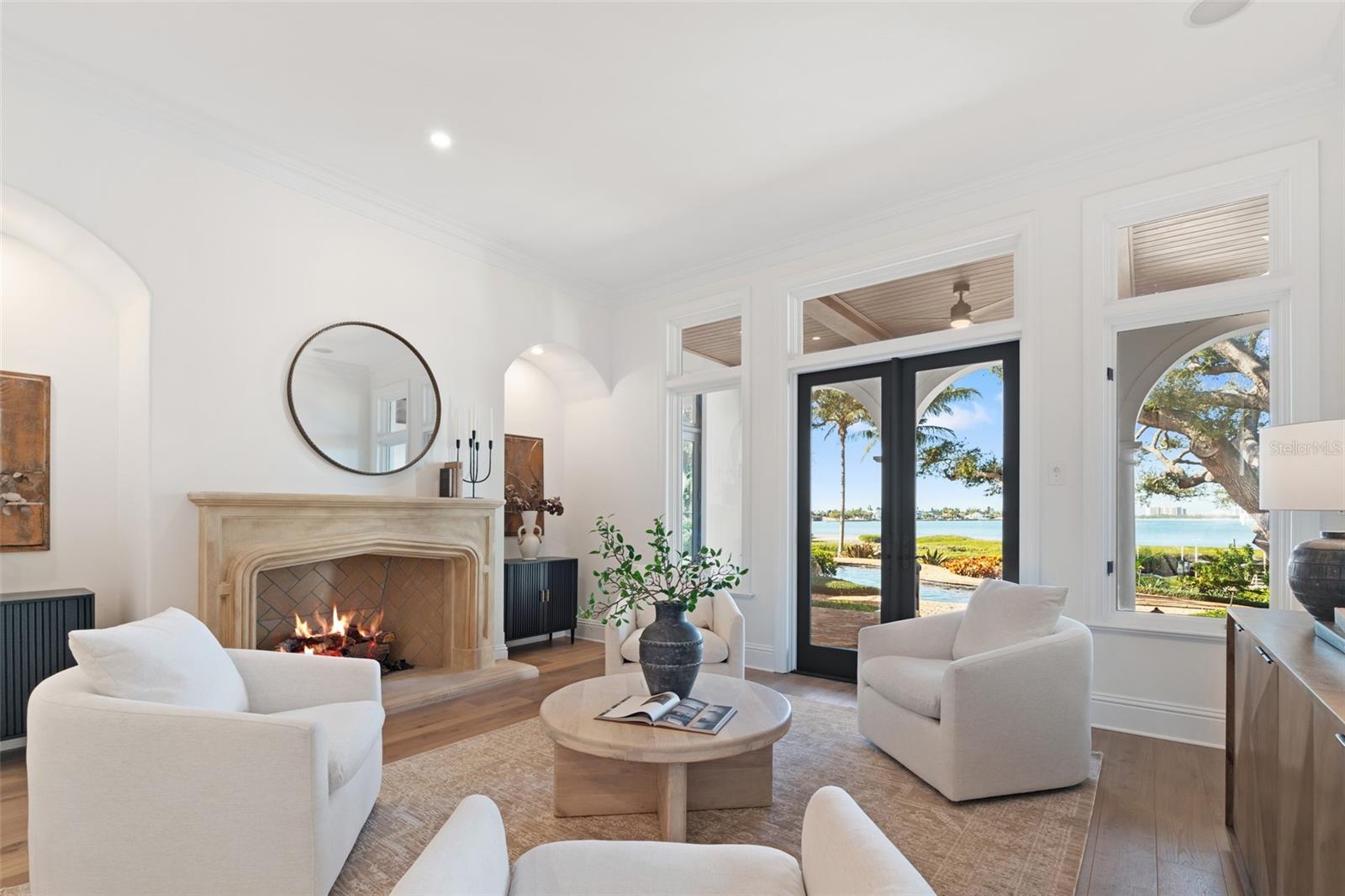 A4672971 Property Photo