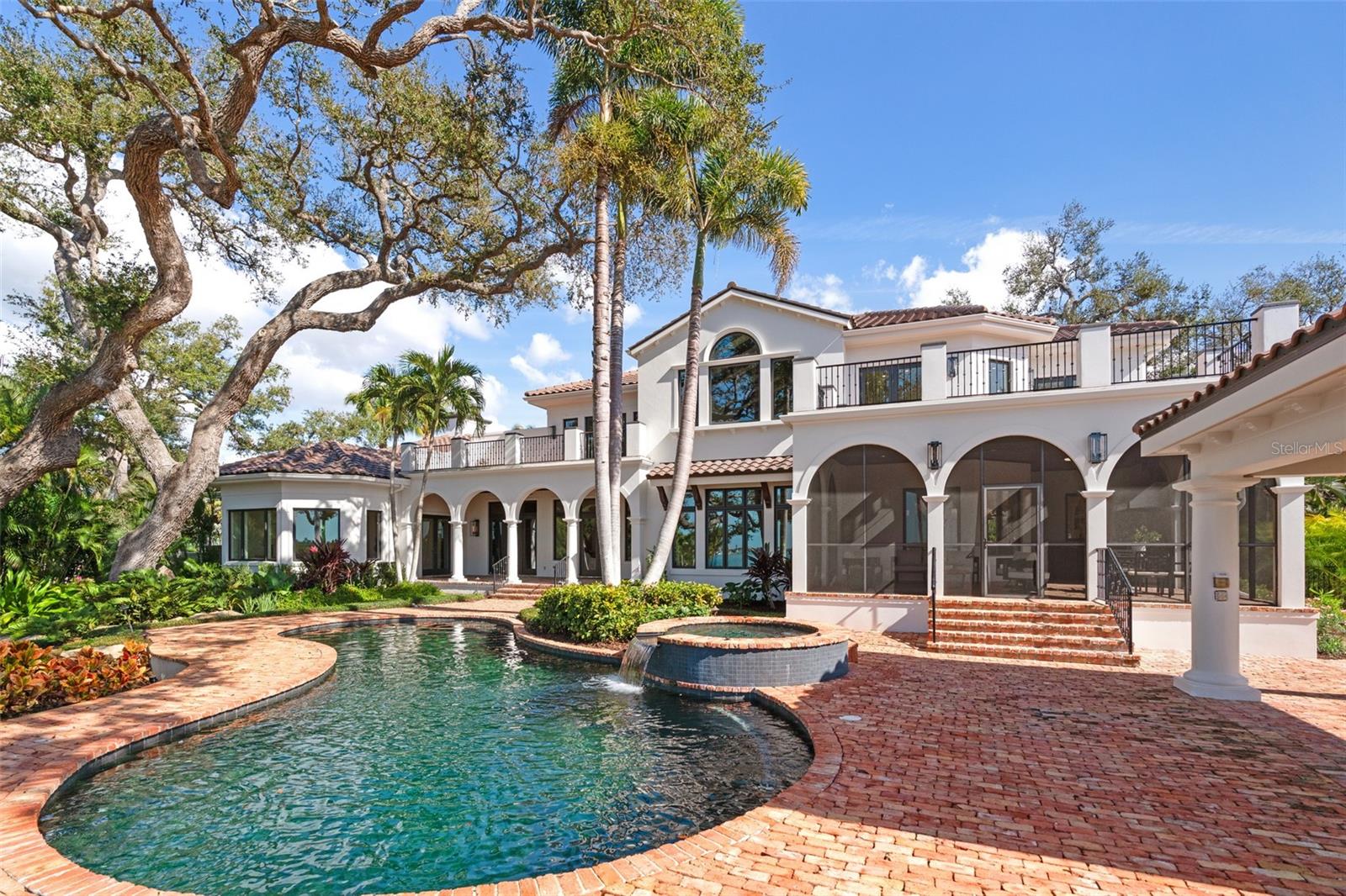 A4672971 Property Photo