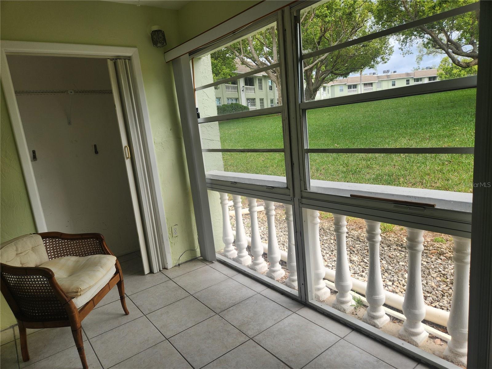 Comfortable Lanai with Storage