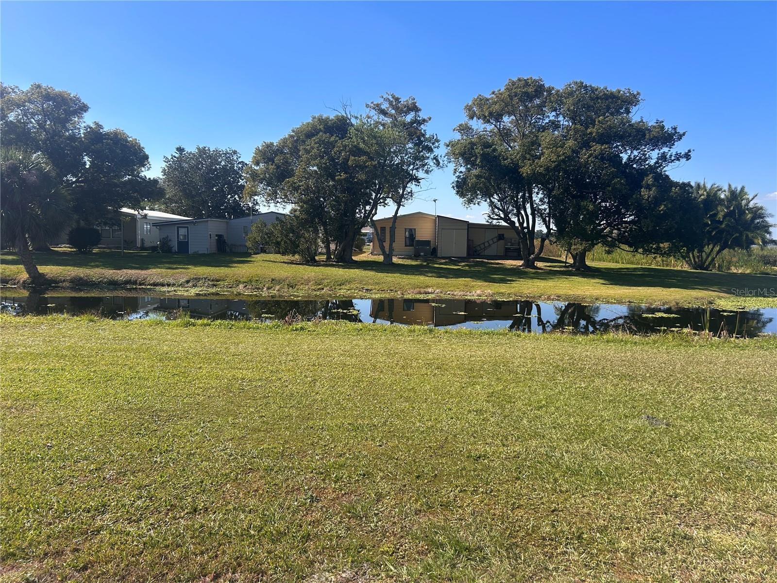 P4937108 Property Photo