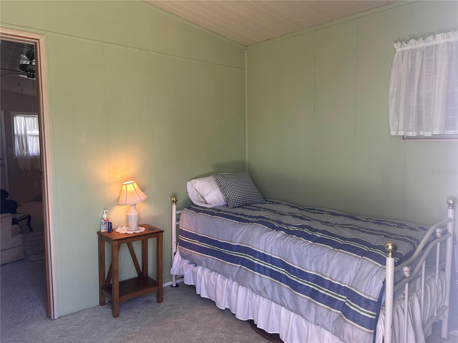 P4937108 Property Photo