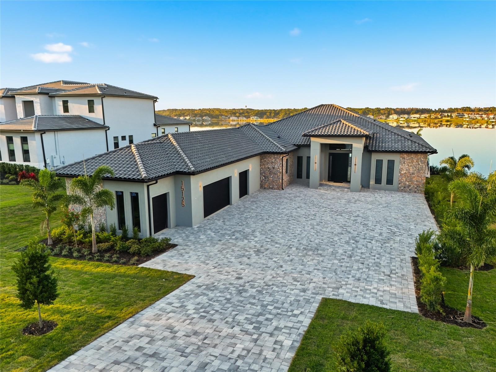 O6362592 Property Photo