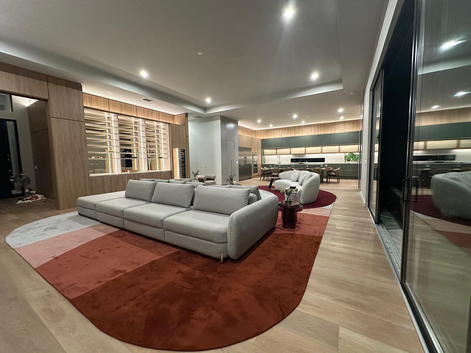 O6362592 Property Photo