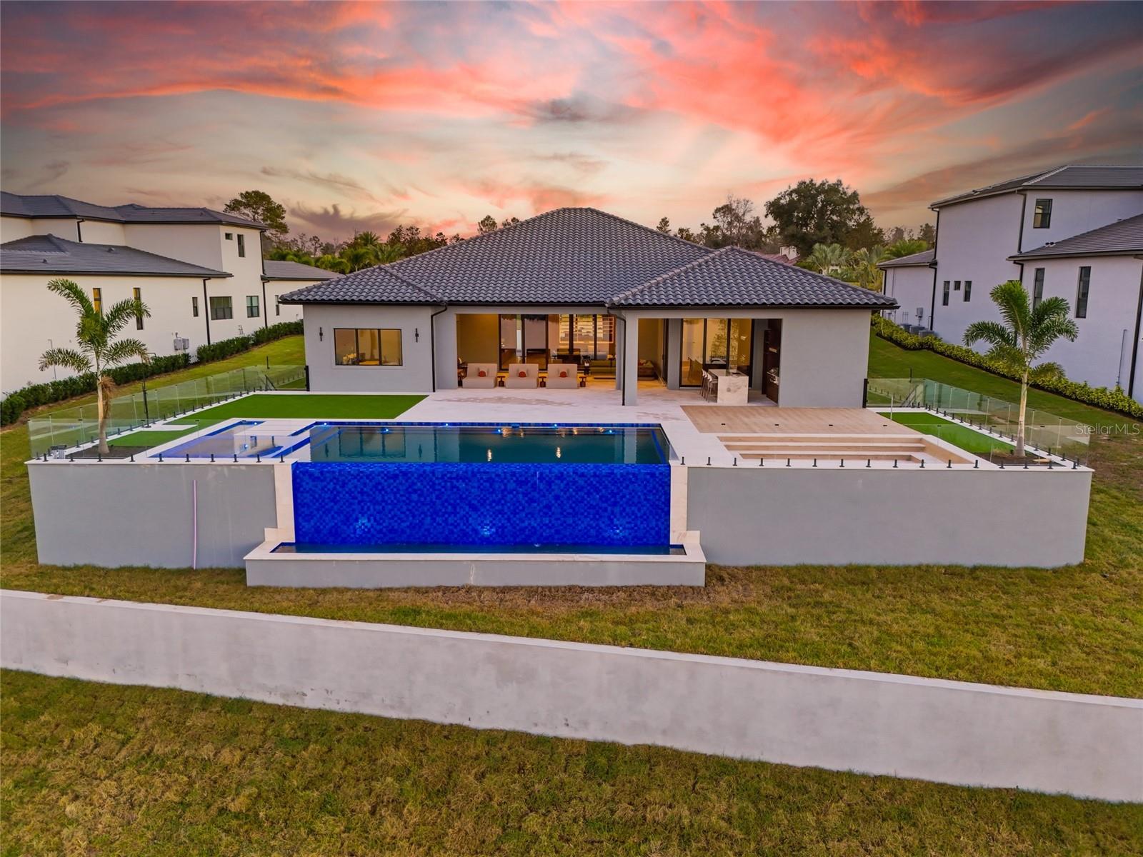 O6362592 Property Photo