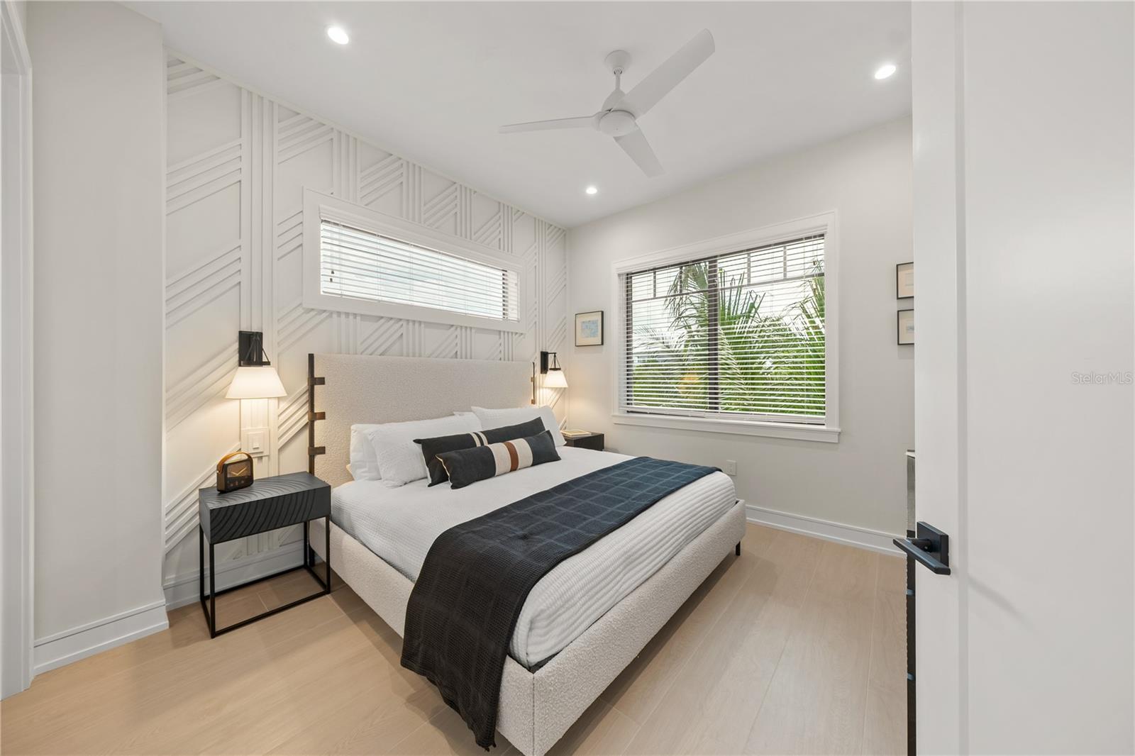 A4672994 Property Photo