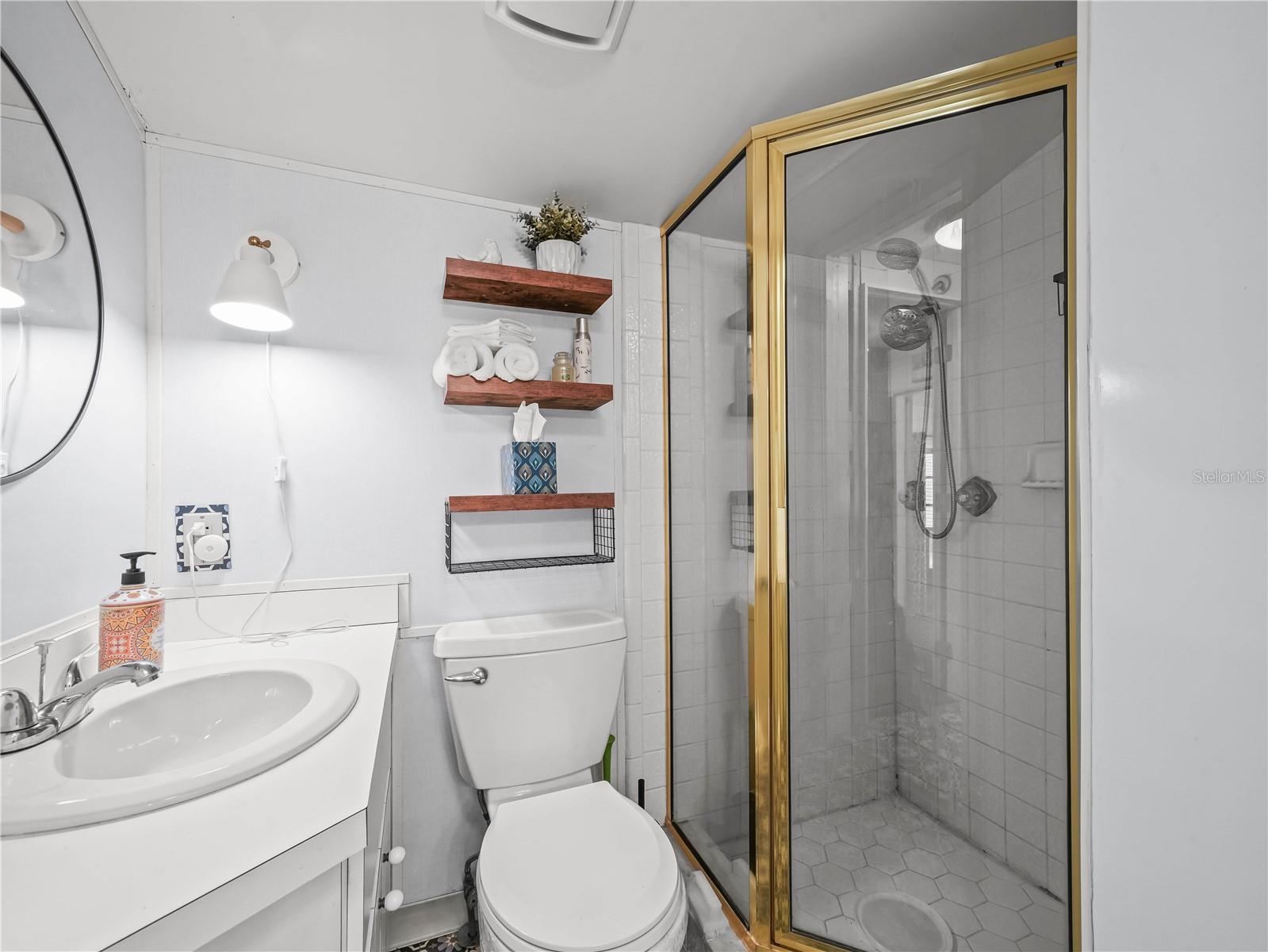 K4903148 Property Photo