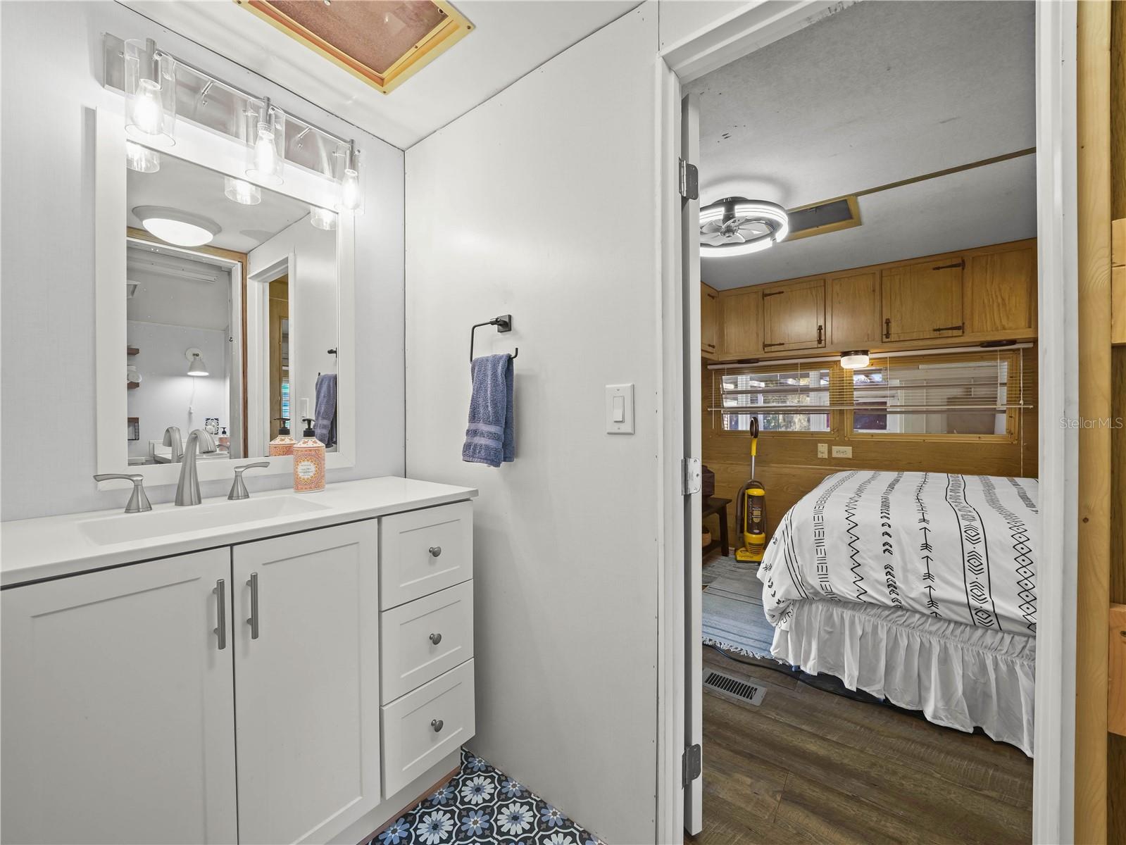 K4903148 Property Photo