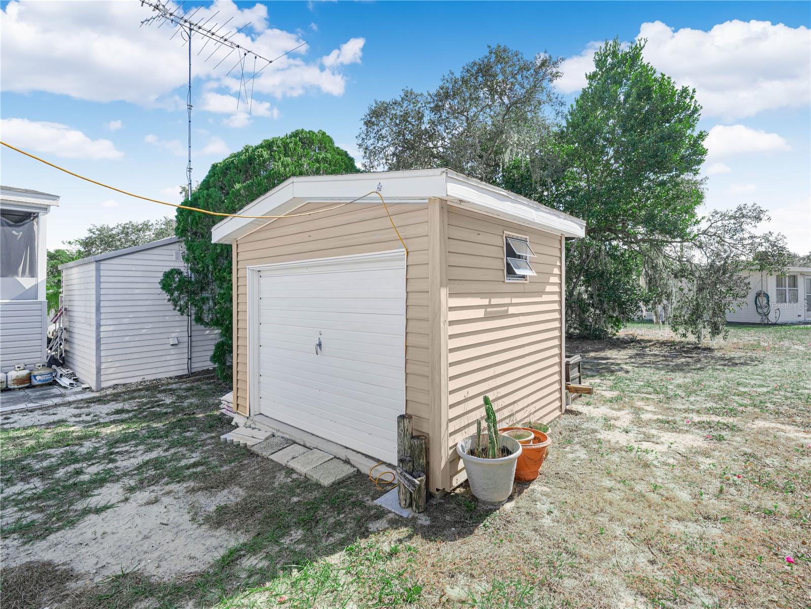 K4903148 Property Photo