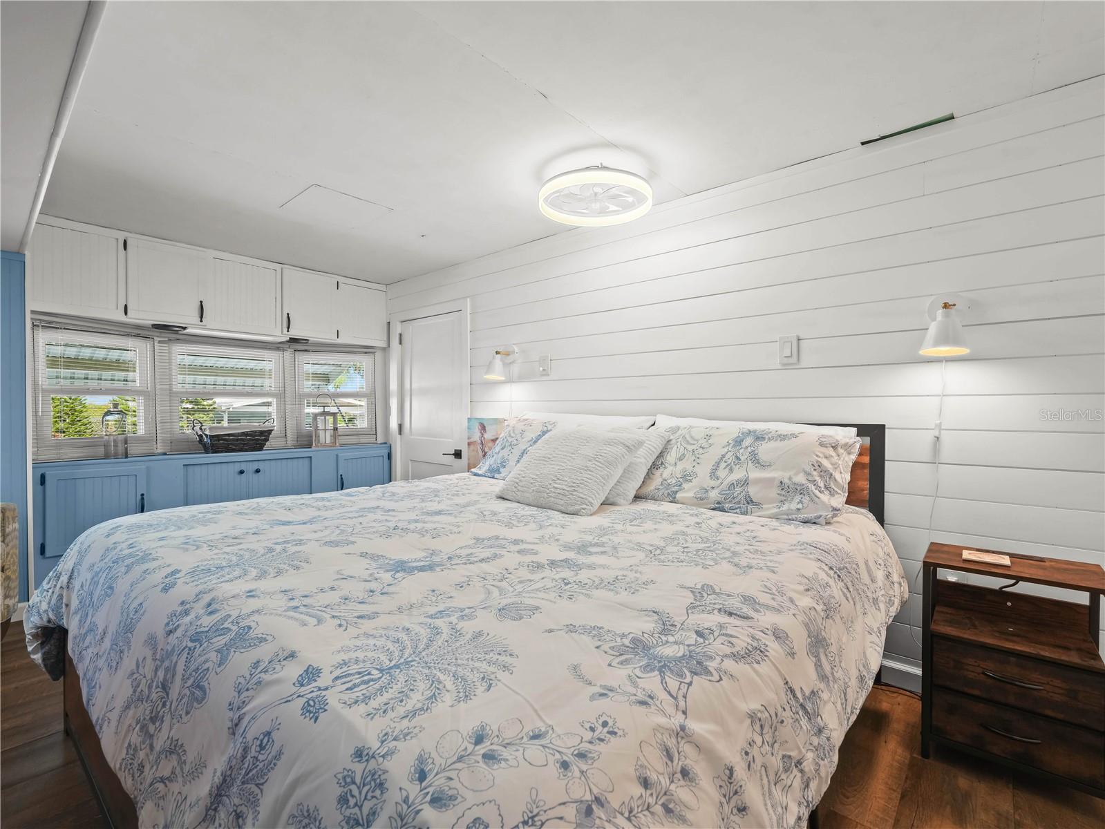 K4903148 Property Photo