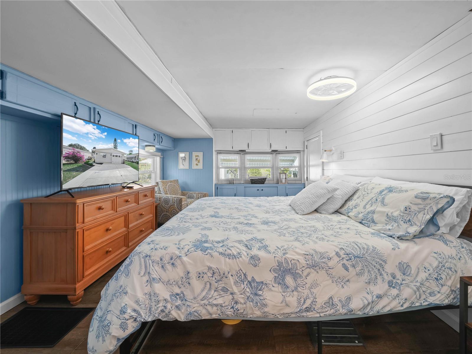 K4903148 Property Photo