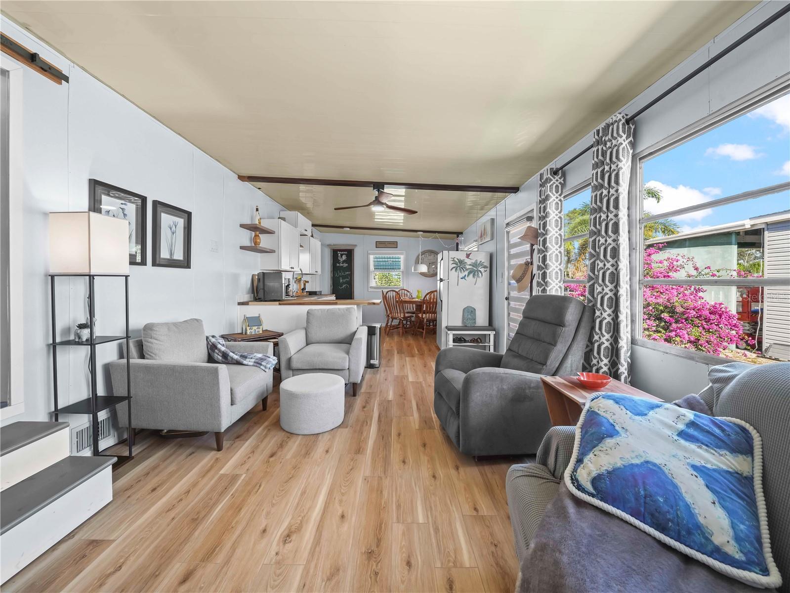 K4903148 Property Photo