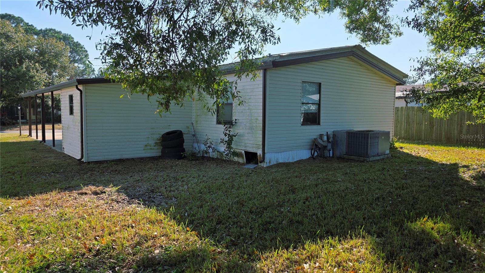 L4957492 Property Photo