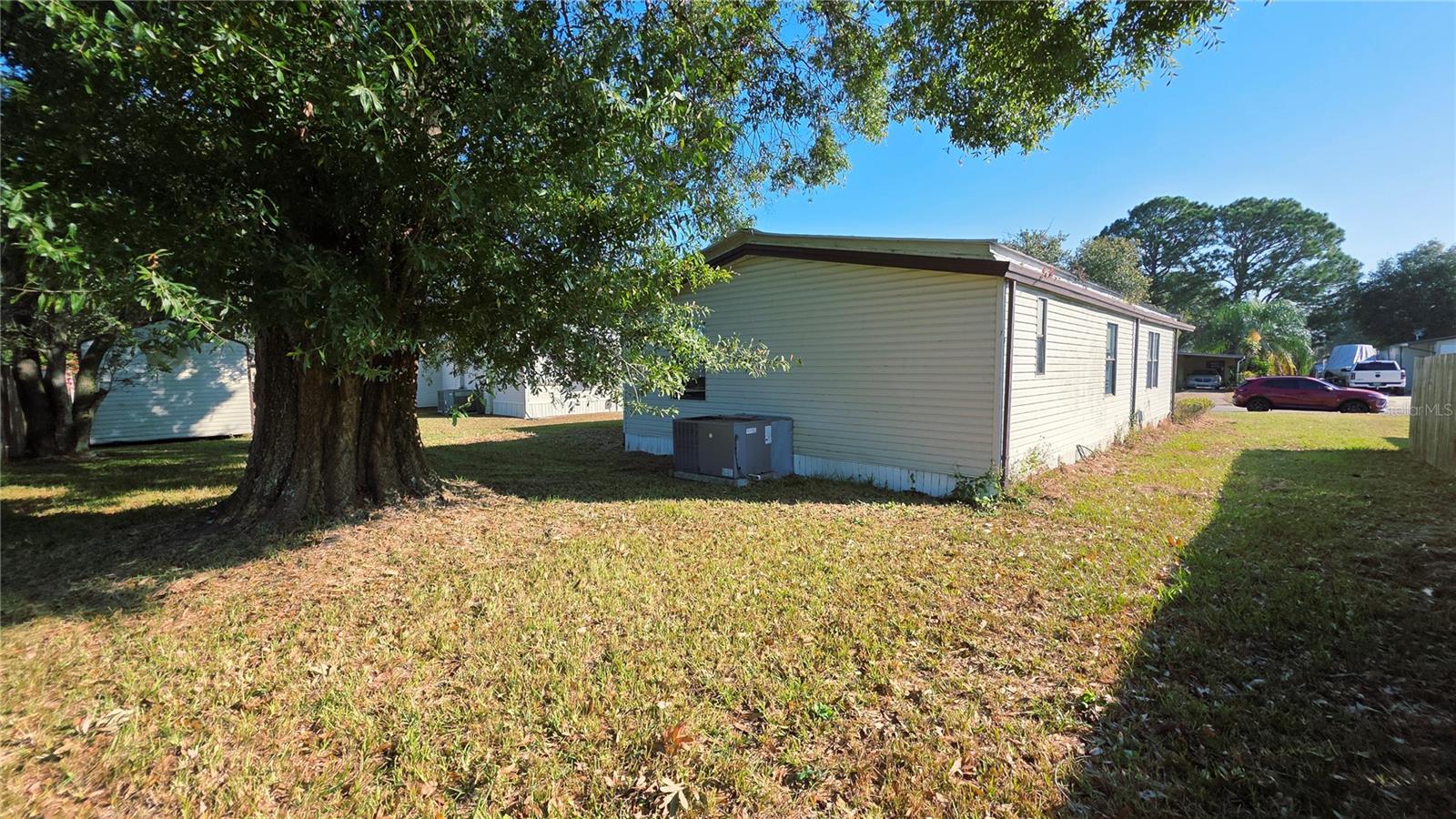 L4957492 Property Photo