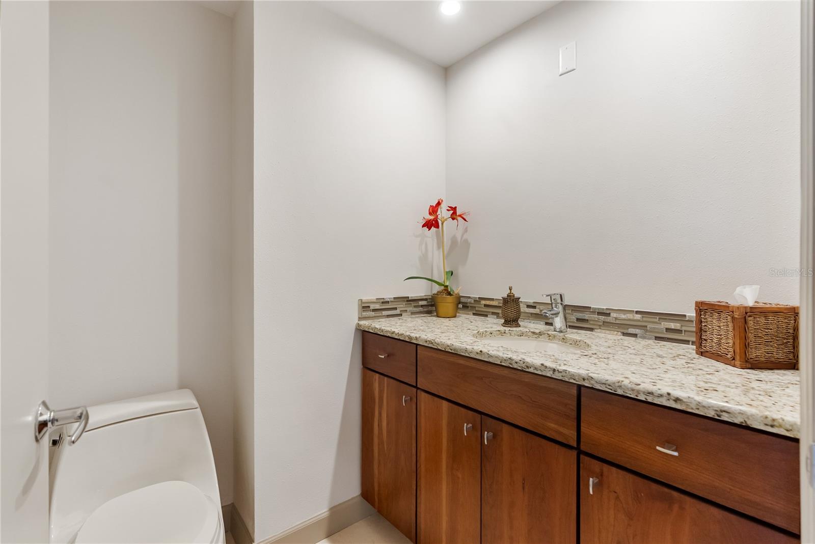 A4673028 Property Photo