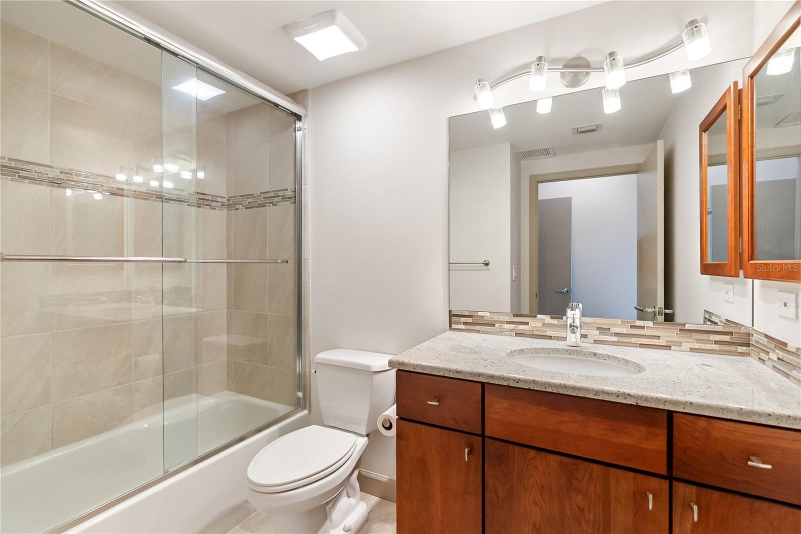 A4673028 Property Photo