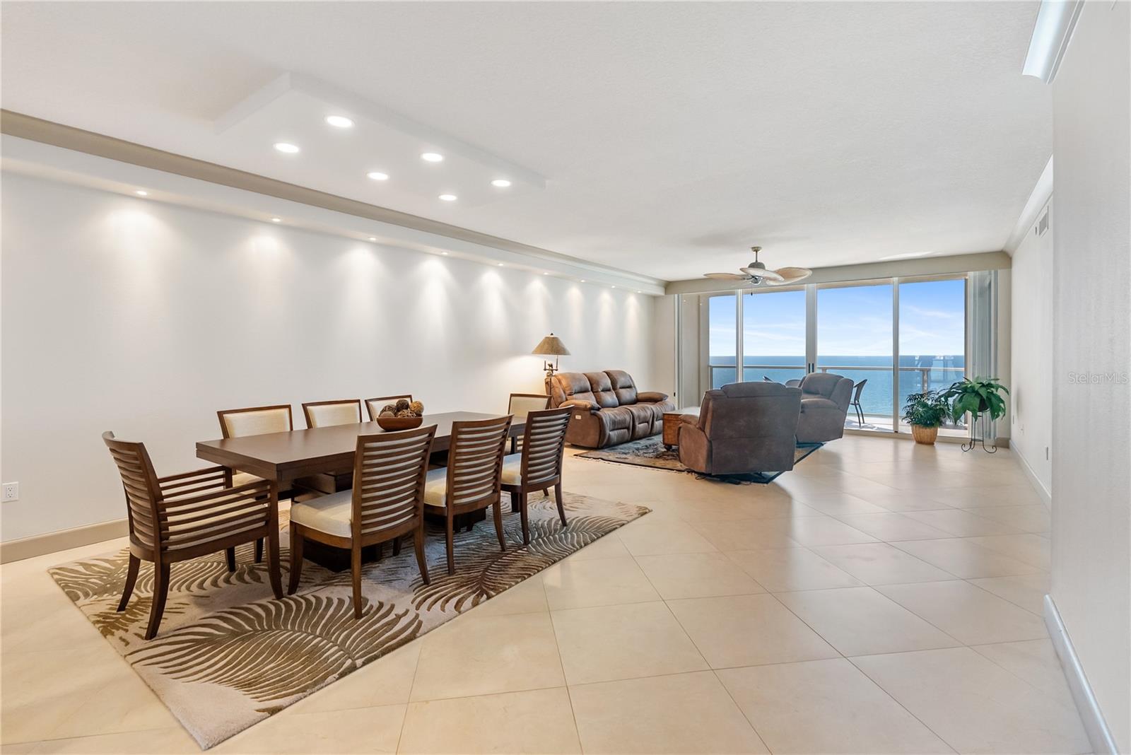 A4673028 Property Photo