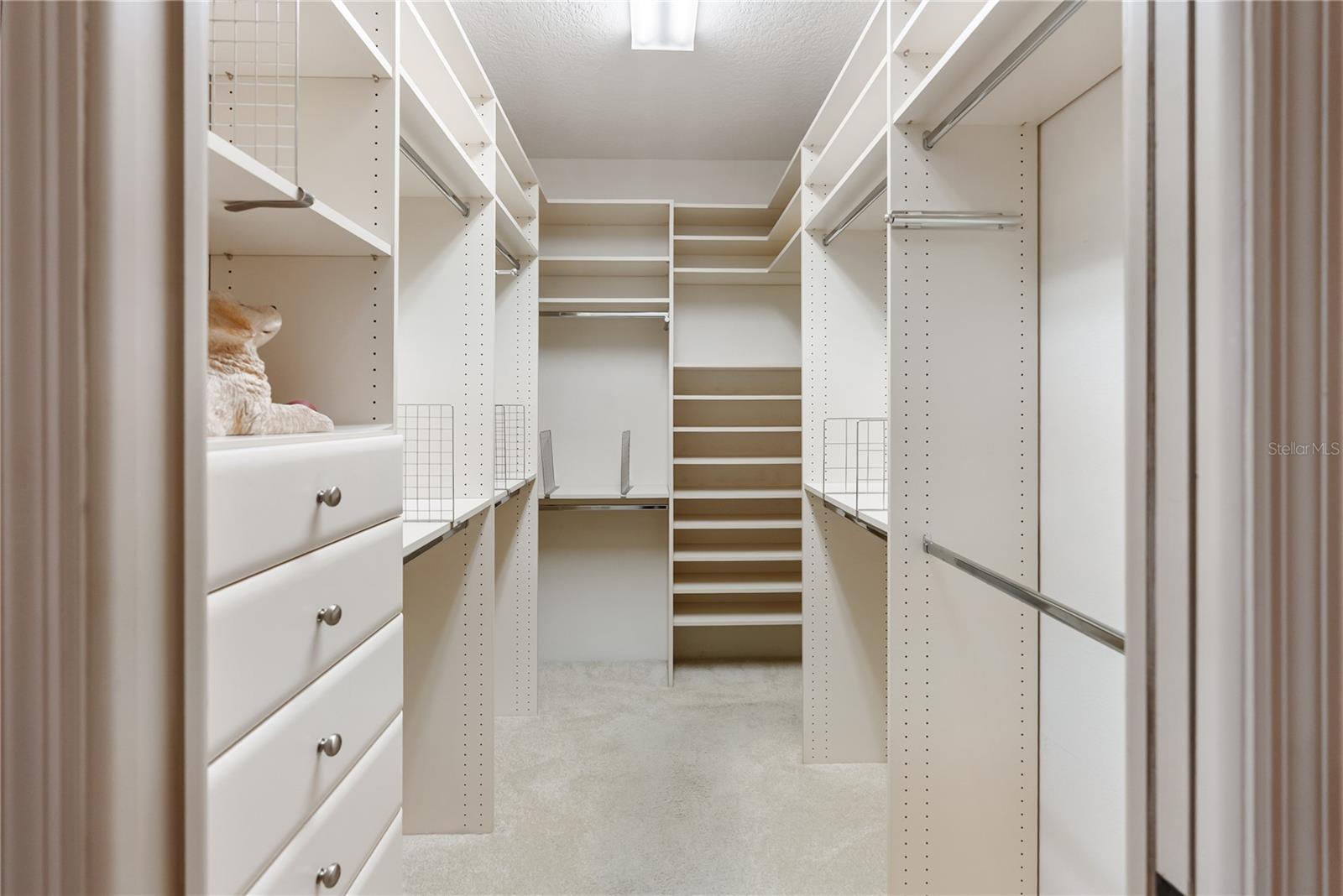 A4673028 Property Photo