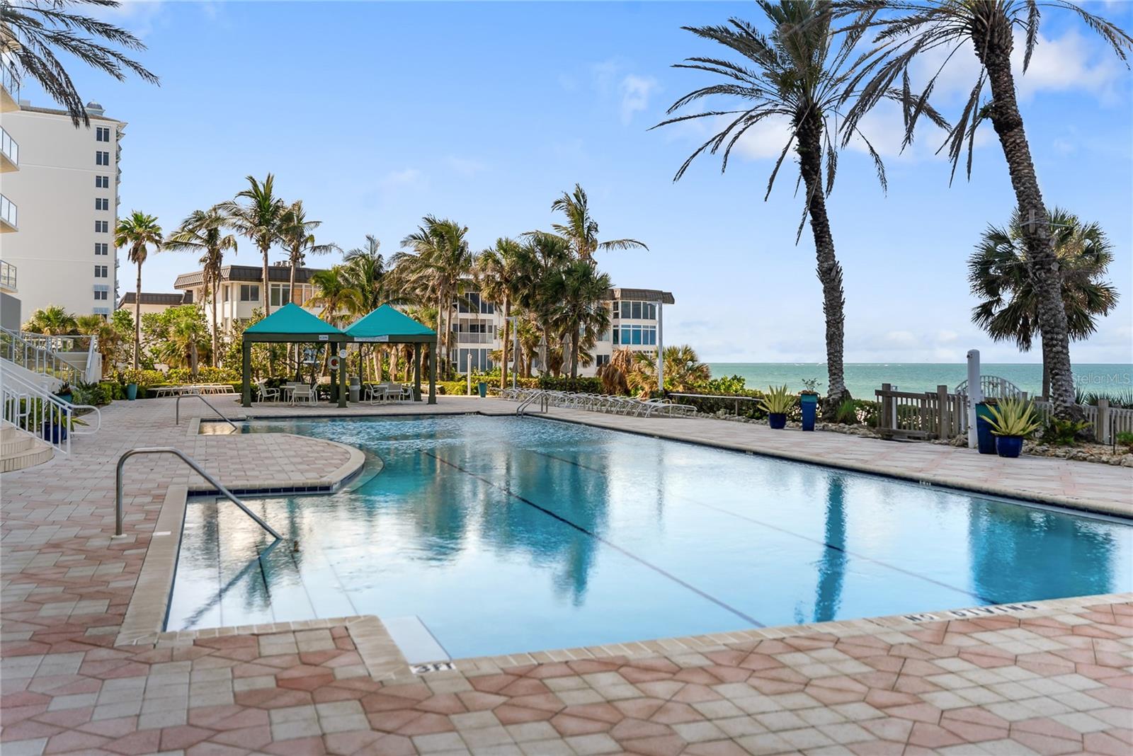 A4673028 Property Photo