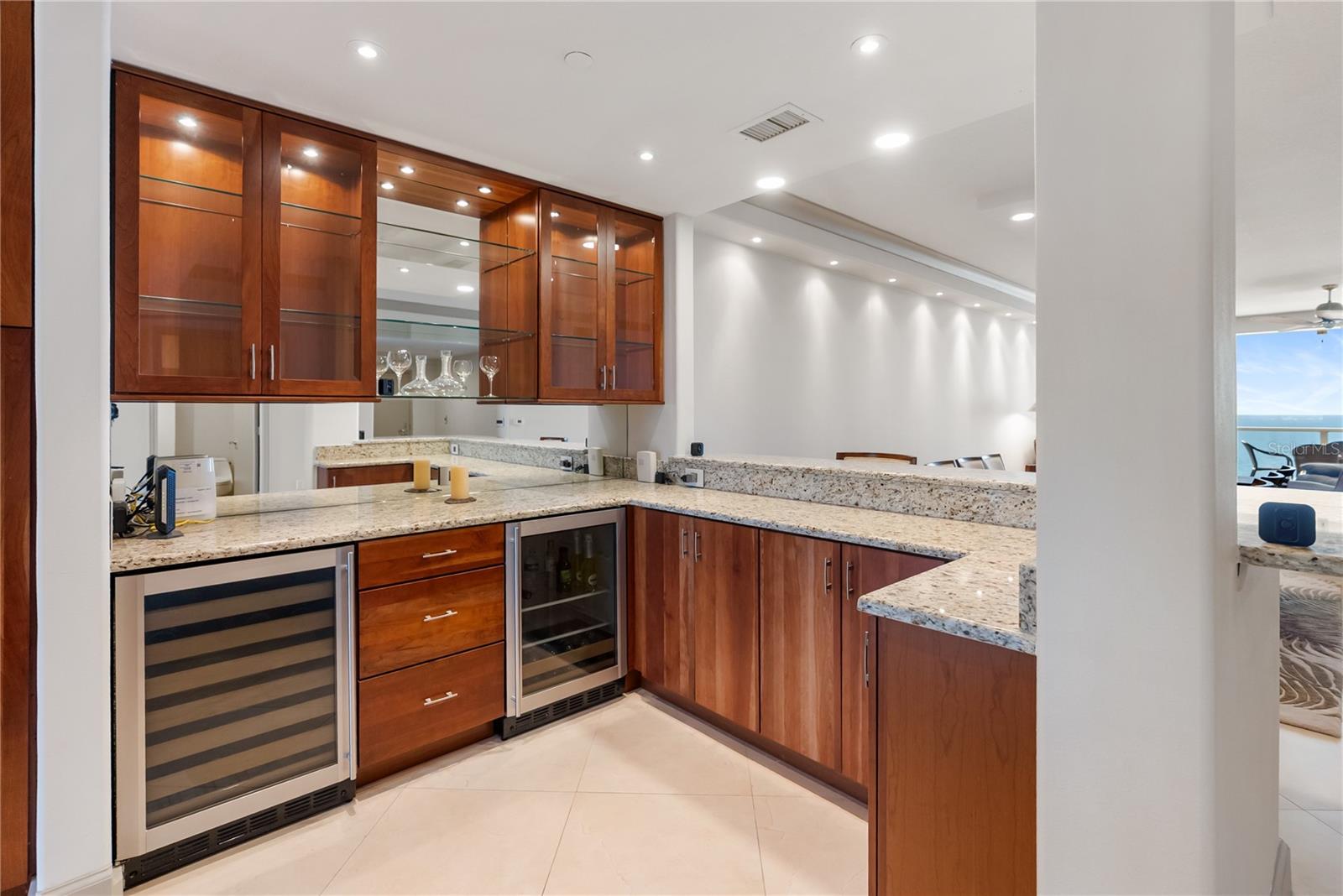 A4673028 Property Photo