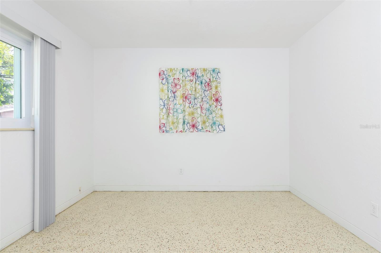 TB8450701 Property Photo