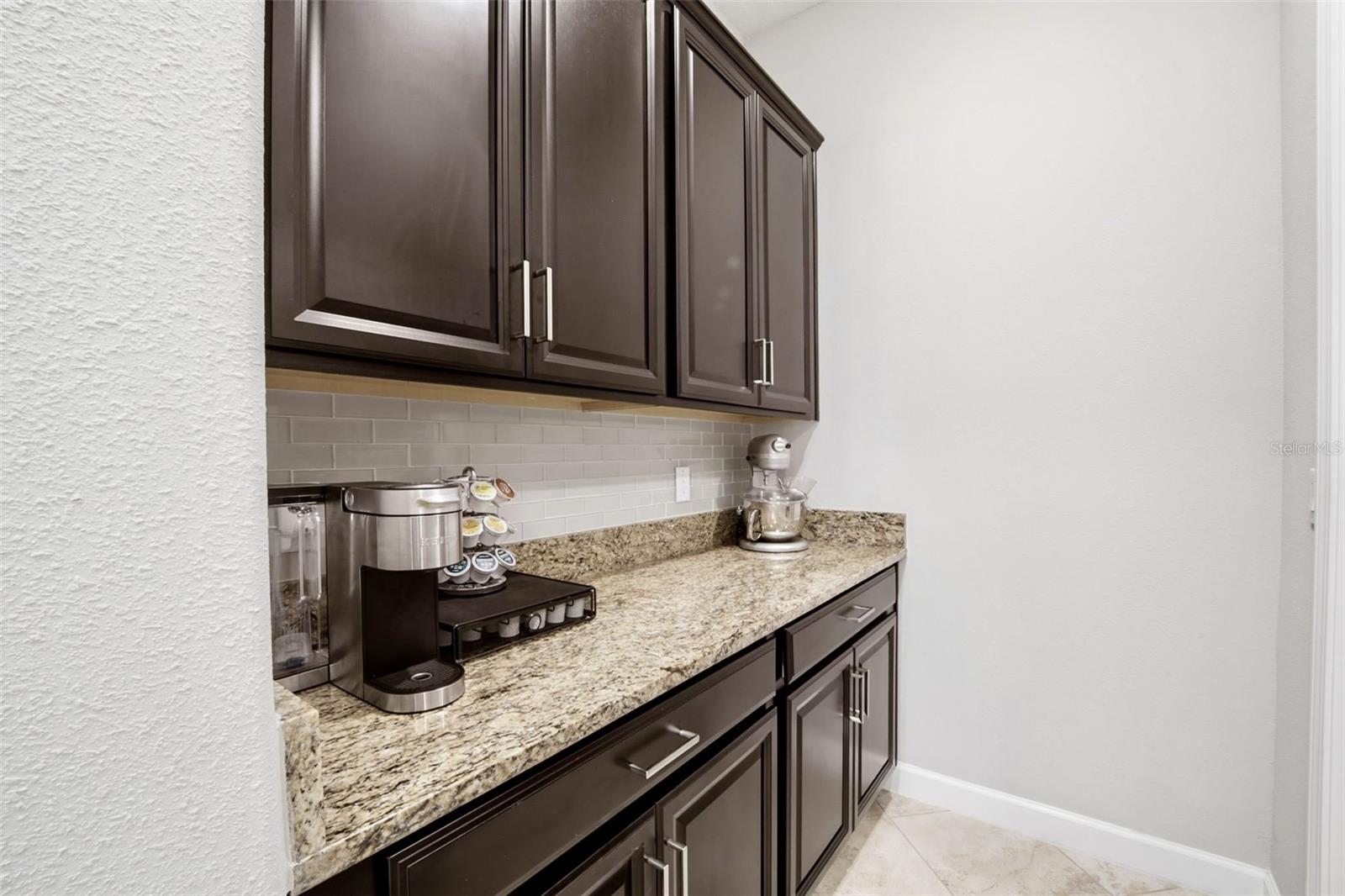 Extra storage in kitchenbuilt in butlers pantry