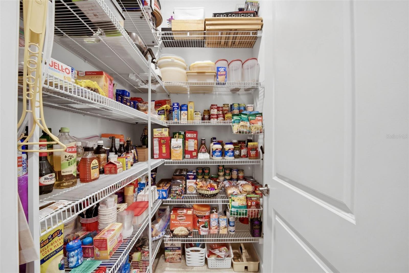 Extra storage in kitchenbuilt in butlers pantry