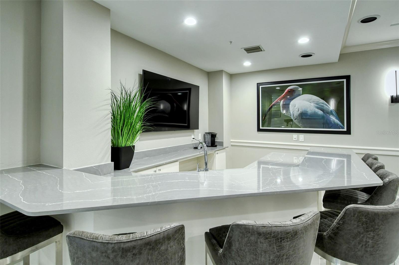 A4673061 Property Photo