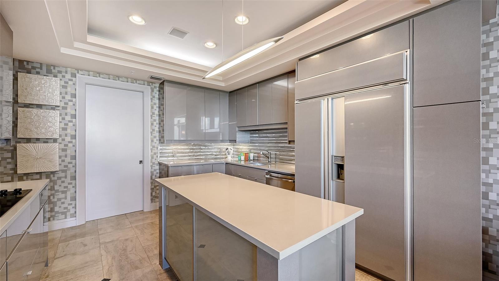 A4673061 Property Photo