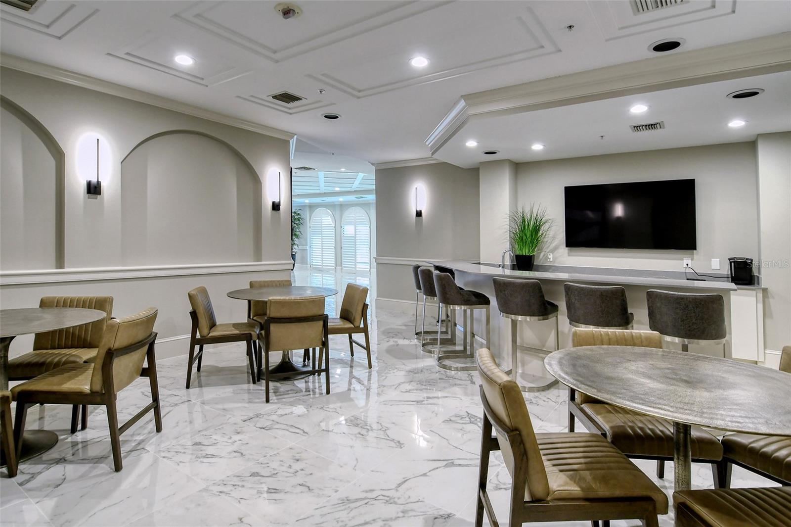 A4673061 Property Photo