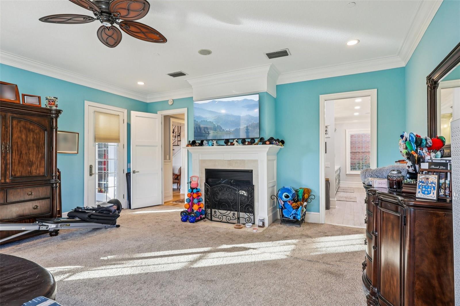 O6362727 Property Photo