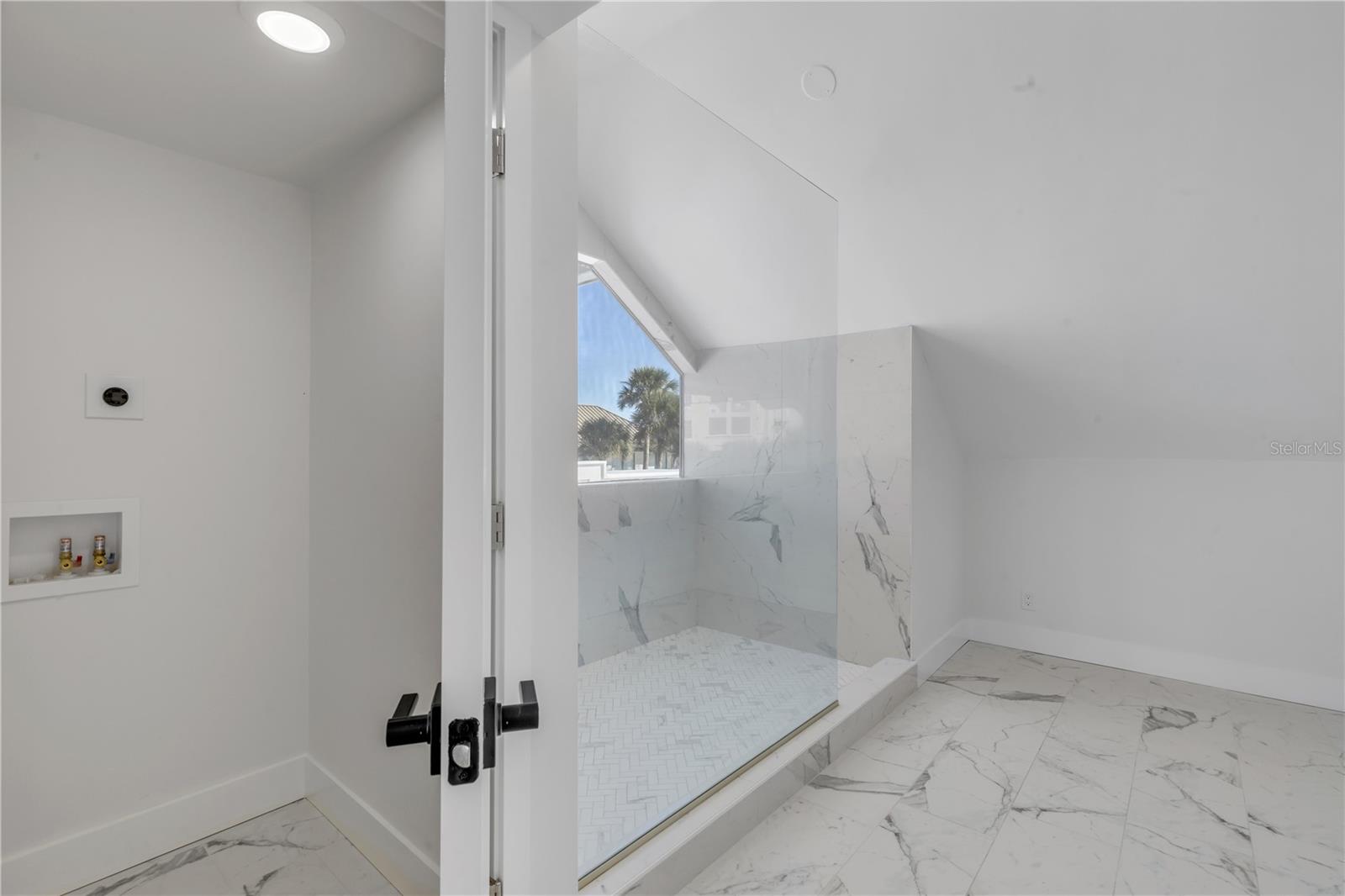 NS1086681 Property Photo