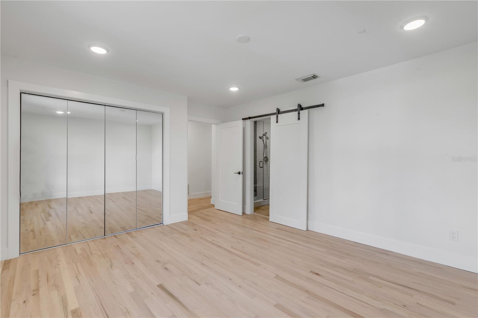 NS1086681 Property Photo