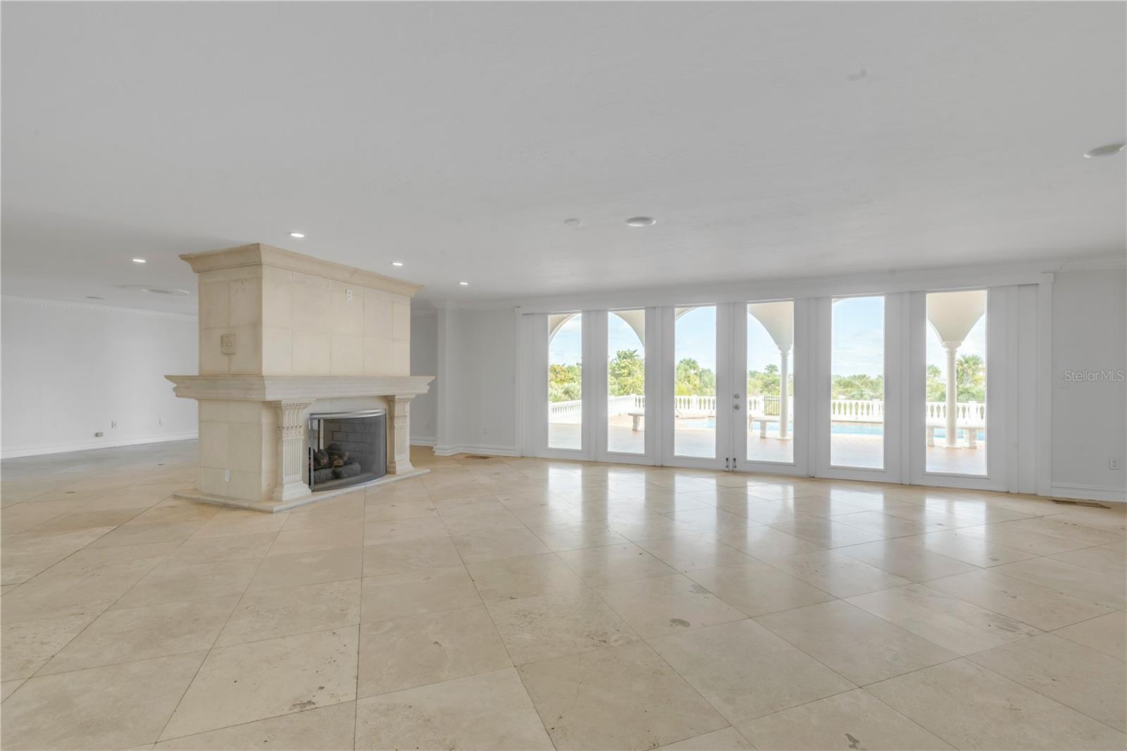 NS1086681 Property Photo