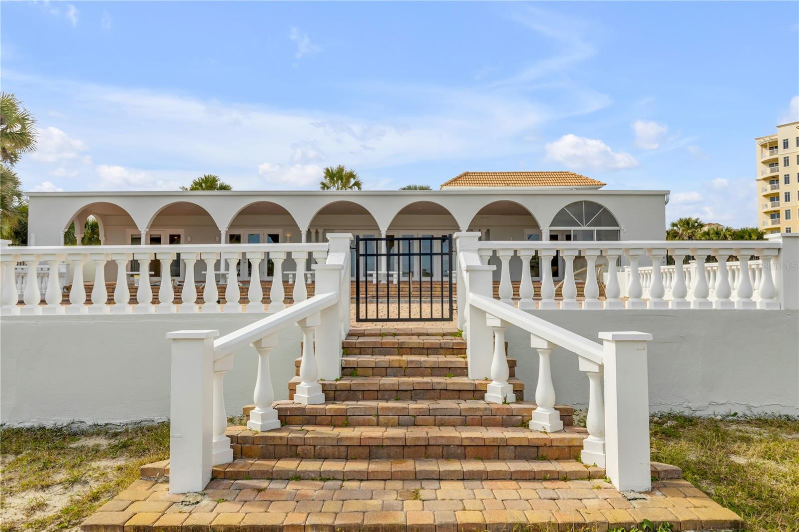 NS1086681 Property Photo