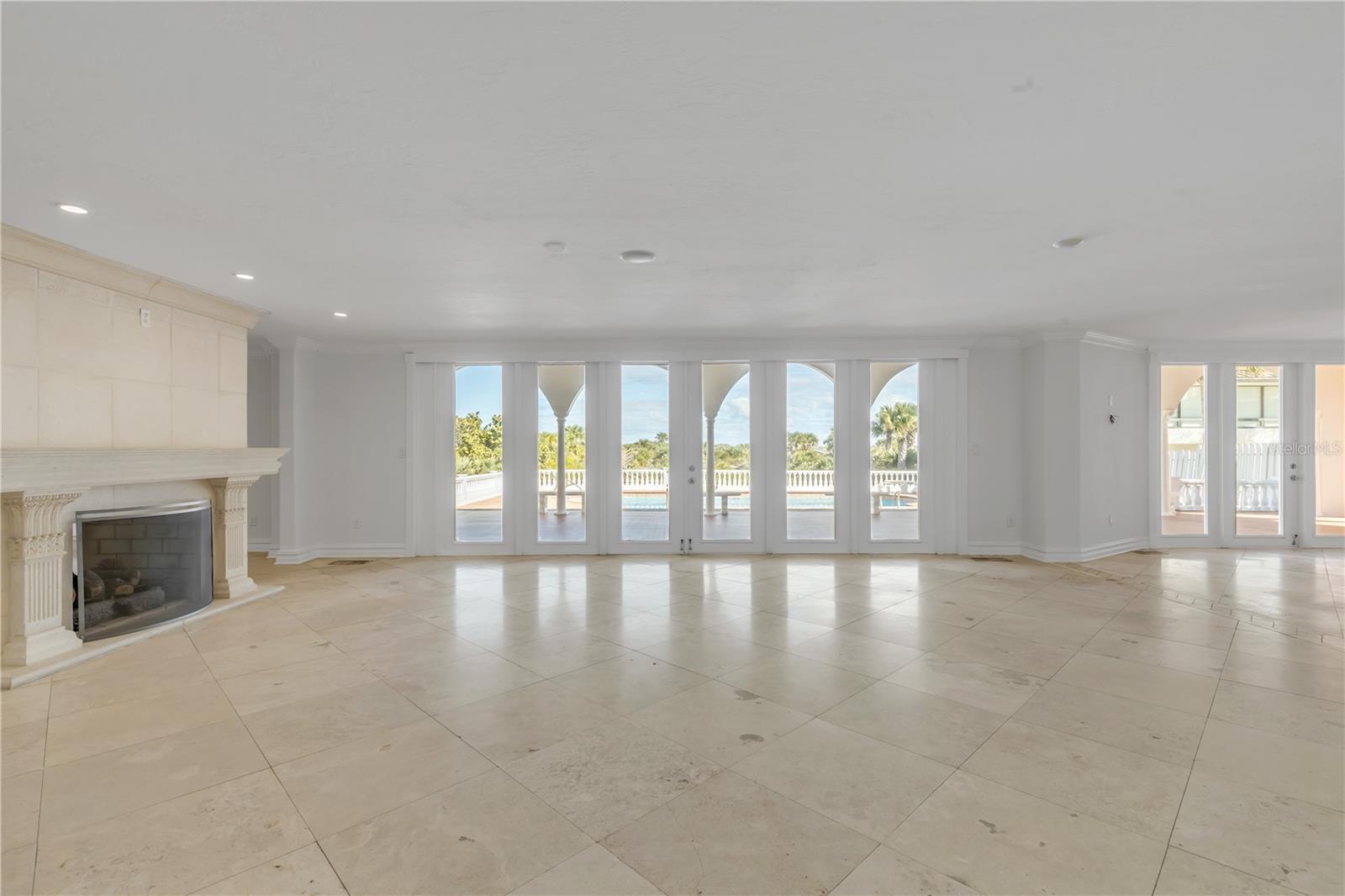 NS1086681 Property Photo