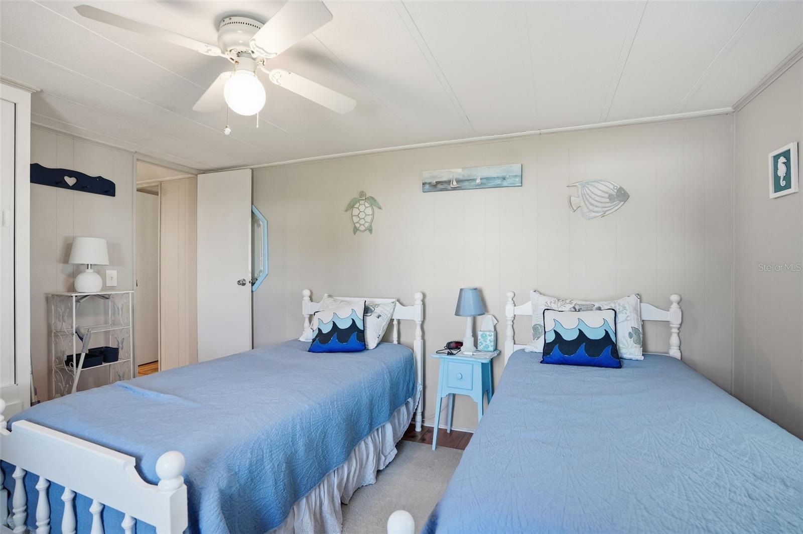 W7880985 Property Photo