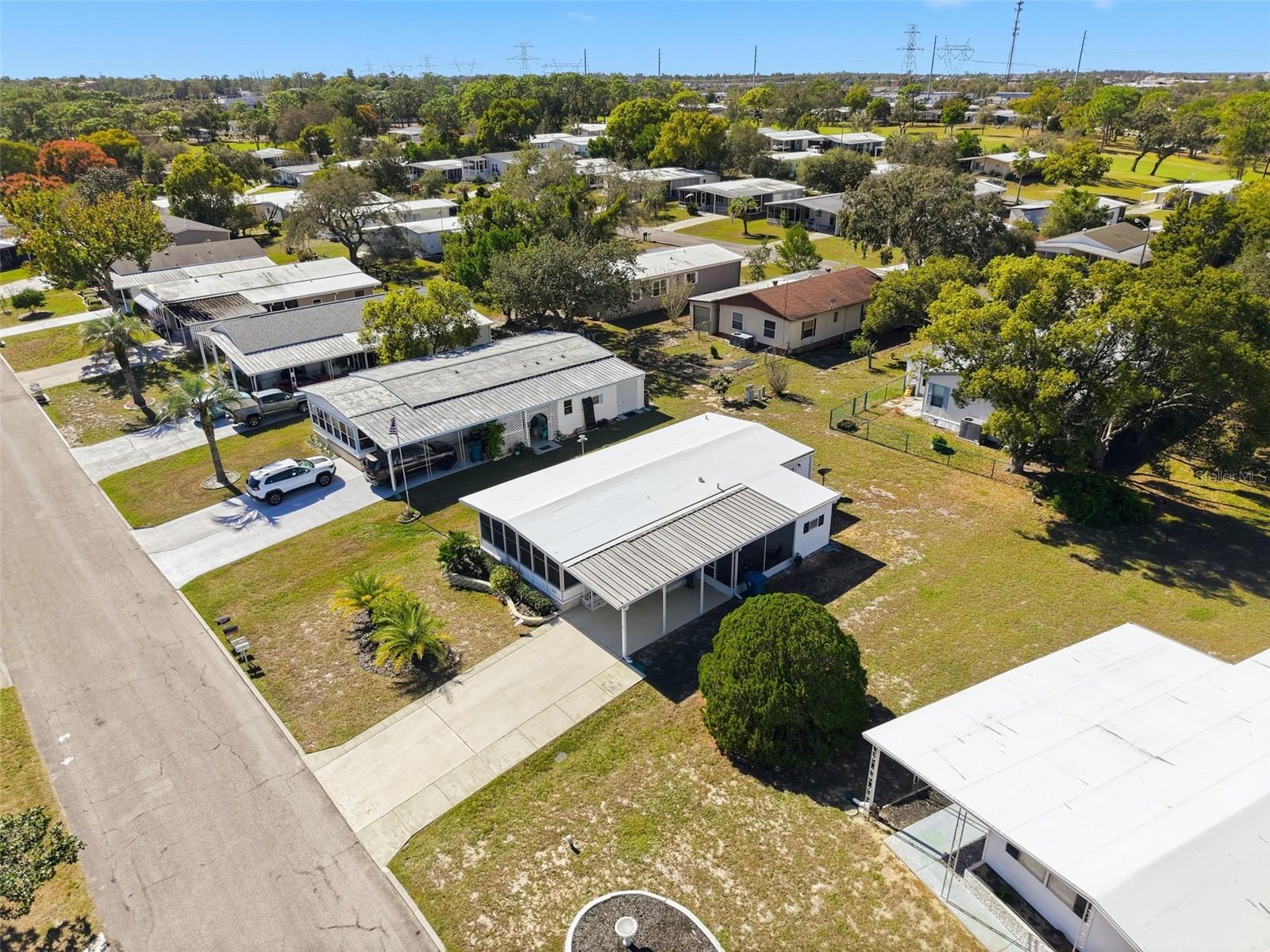 W7880985 Property Photo