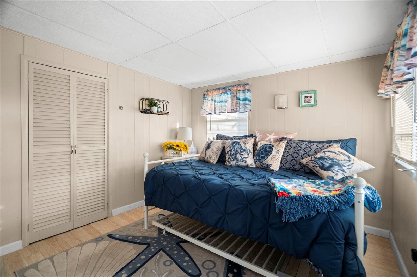 TB8450861 Property Photo