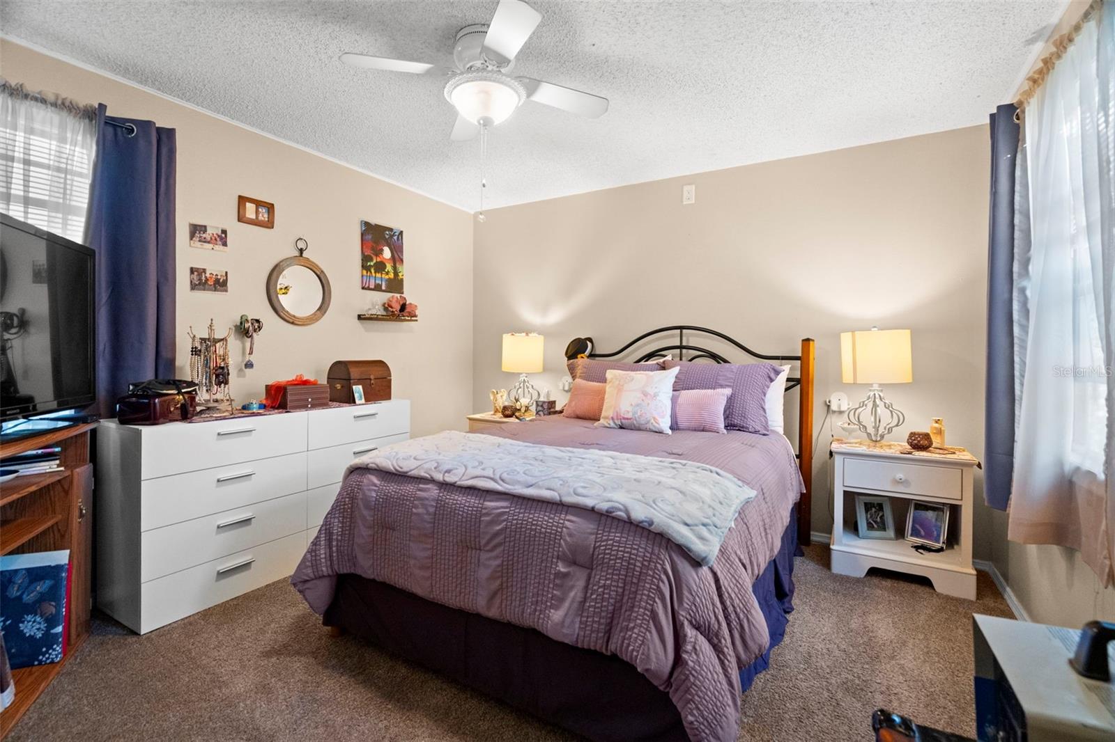 TB8450861 Property Photo